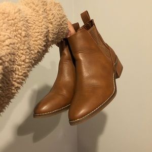 American Eagle Outfitter Boots Size 7